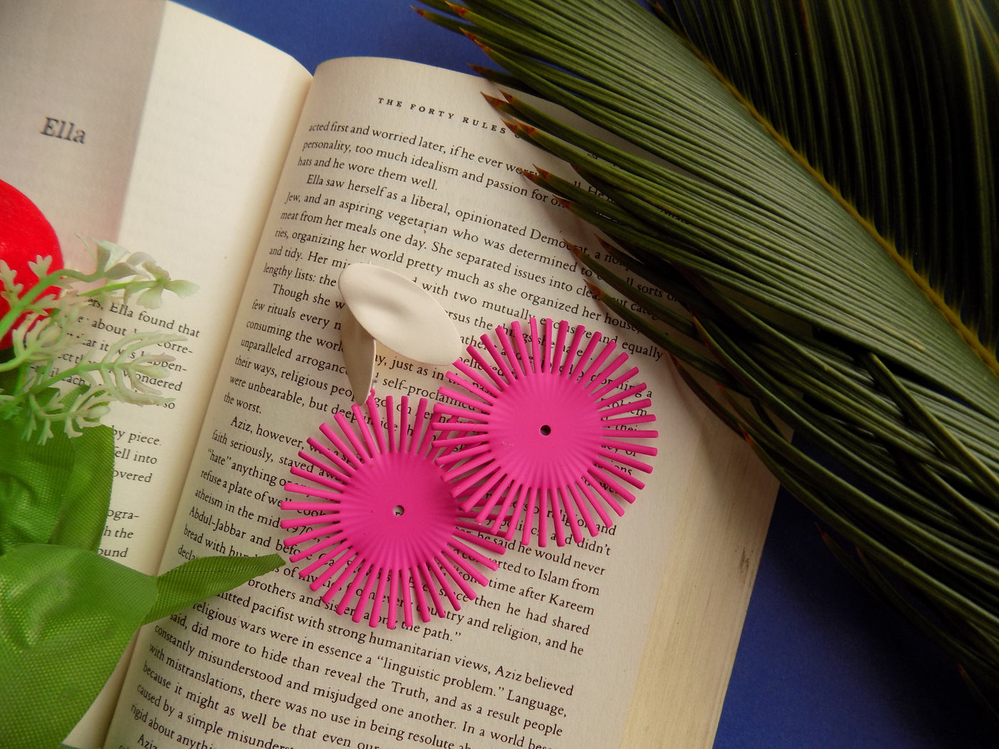 Metallic Sun Flower Design Earrings