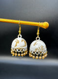 White print jhumka